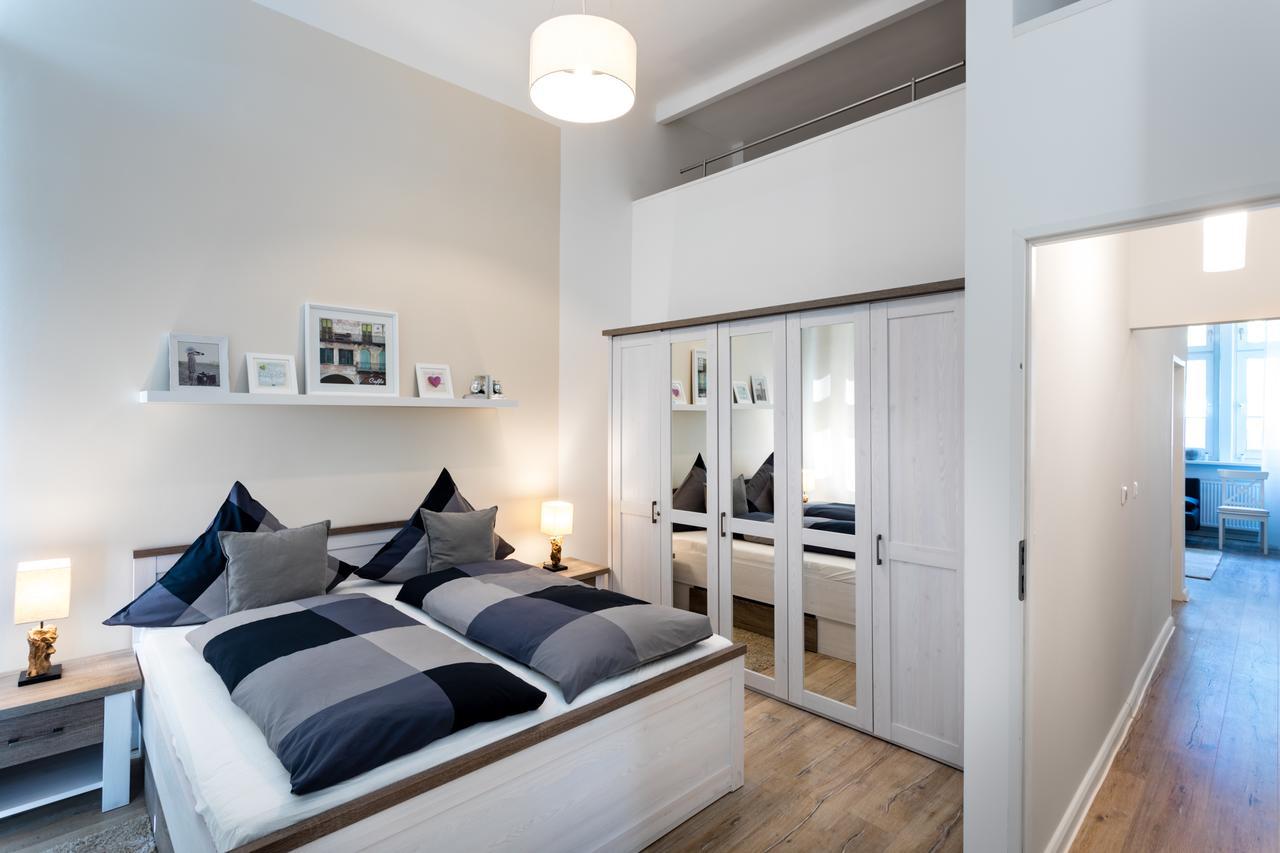 ברלין The Goethe Loft, 2 Bedroom Up To 5 People מראה חיצוני תמונה