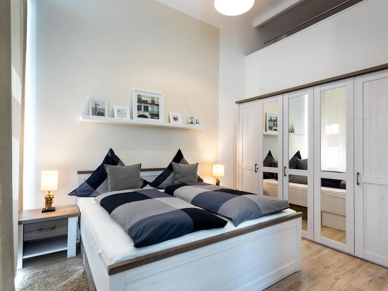 ברלין The Goethe Loft, 2 Bedroom Up To 5 People מראה חיצוני תמונה